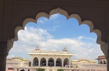Private Agra Tour by Gatimaan Express Executive Class Visit Taj Mahal, Agra Fort