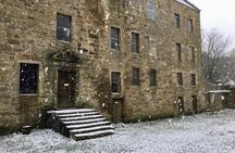 Private 'Outlander' Film Locations Day Trip from Edinburgh
