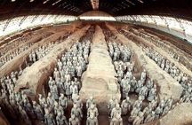 One-Day Private Tour of Xi'an Terra-Cotta Warriors and City Wall