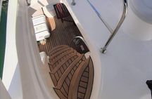 3-Hour Luxury Yacht Cruise from Dubai Marina