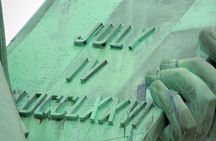 NY: Statue of Liberty, Ellis Island, 9/11 Memorial Museum, Cruise