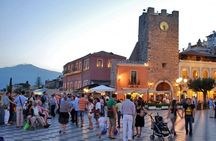  Private Taormina Sunset walking Tour with Aperitif 