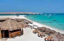 8-Hour Private Boat Charter Exclusive & Lunch Transfer -Hurghada