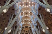 Sagrada Familia Skip-the-Line Private Tour with Guide