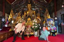 Alms and Wat Phra That Doi Suthep Private Chiang Mai Tour