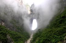 Private Day Tour of Tianmen Mountain with Skywalk and World's Longest glass bottom bridge