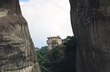 Easy Hiking Adventure at Meteora