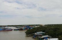 2-Day Temple visit and Floating village from Siem Reap