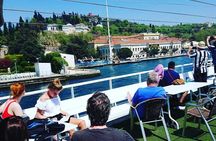 Luxury Yacht Bosphorus Cruise with Stop in Asia - Guide Included