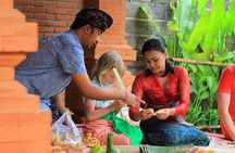 Private Tour: Ubud Day Tour with Traditional Offering Lesson
