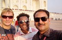 Agra Half-Day Tour of Taj Mahal and Agra Fort