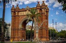 Barcelona Highlights Small Group Tour with Hotel Pick Up