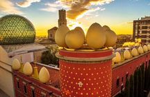 Dali Museum & Cadaques Small Group Tour with Hotel pick-up