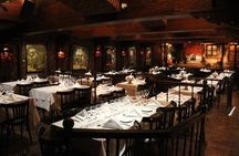 Tango Dinner-Show at El Aljibe with Optional Classic Bus Transfer