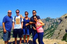 Montserrat Half Day with Cable Car and Easy Hike from Barcelona 