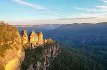 Adventurous Blue Mountains hike up the iconic Three Sisters