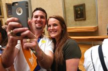 Louvre Museum Access with Guided Mona Lisa Tour