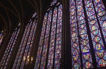 Paris Guided Tour with Access to Notre Dame or Sainte-Chapelle