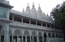Mumbai Temple Tour in Private Vehicle