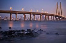 Mumbai Night Tour in Private Vehicle