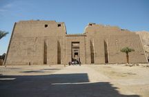 Luxor Day Tour to Habu Temple, Valley of the Nobles and Deir El Madina
