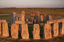 2 DAY TOUR | Jurassic Coast, Glastonbury, Stonehenge & Salisbury