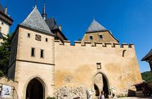 Private Karlstejn castle tour from Prague with Lunch & Admission