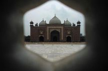 Sunrise Taj Mahal, Agra Fort & Baby Taj Tour from Delhi by Car