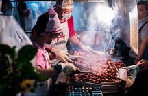 Night Market Food Tour in Keelung
