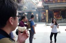 Night Market Food Tour in Keelung