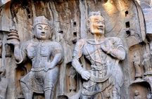 Private Day Tour to Shaolin Temple and Longmen Grottoes from Zhengzhou