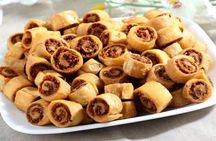 Food walking tour in Pune to stimulate your taste buds