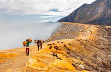 Mount Ijen: Electric Blue Fire Tour (2D1N - Private & All-Inclusive)