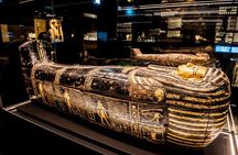 VIP Giza Pyramids & Egyptian Museum Tour Camel Ride Experience