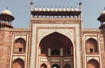 Private Day Tour to Taj Mahal from Delhi