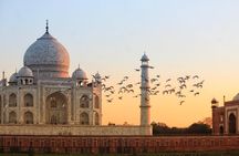 Private Agra Local Sightseeing Tour by Car and Driver