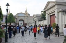 Bangkok: Full day Private Guide Tour + Grand Palace Entry Ticket