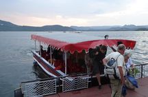 Udaipur - Boat ride at lake Pichhola 