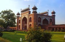 Overnight Taj Mahal Tour From Delhi By Car