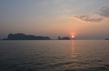 Early Bird Phi Phi Island & 4 Islands Speed Boat Tour from Krabi