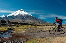 2-Day Tour of Cotopaxi Volcano and Quilotoa Lagoon with hotel