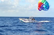 Hawaiian Parasailing in Waikiki