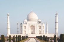 Sunrise Taj Mahal Tour by Car