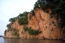 Half-Day Private Tour to Qixia Temple and Swallow Rock in Nanjing