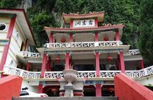 Orang Utan Island and Perak Tong Cave Temple Day Tour from Kuala Lumpur 