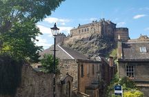 Edinburgh Castle Guided Walking Tour in English