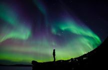 Private Super Jeep Northern lights hunt from Reykjavik 