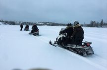 Snowmobile Tour from Yellowknife