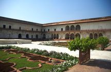  Agra Overnight Tour by Car from Delhi