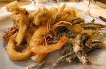 Seaside Naples Food Tour with Marina Promenade & Visit of Castel dell'Ovo
